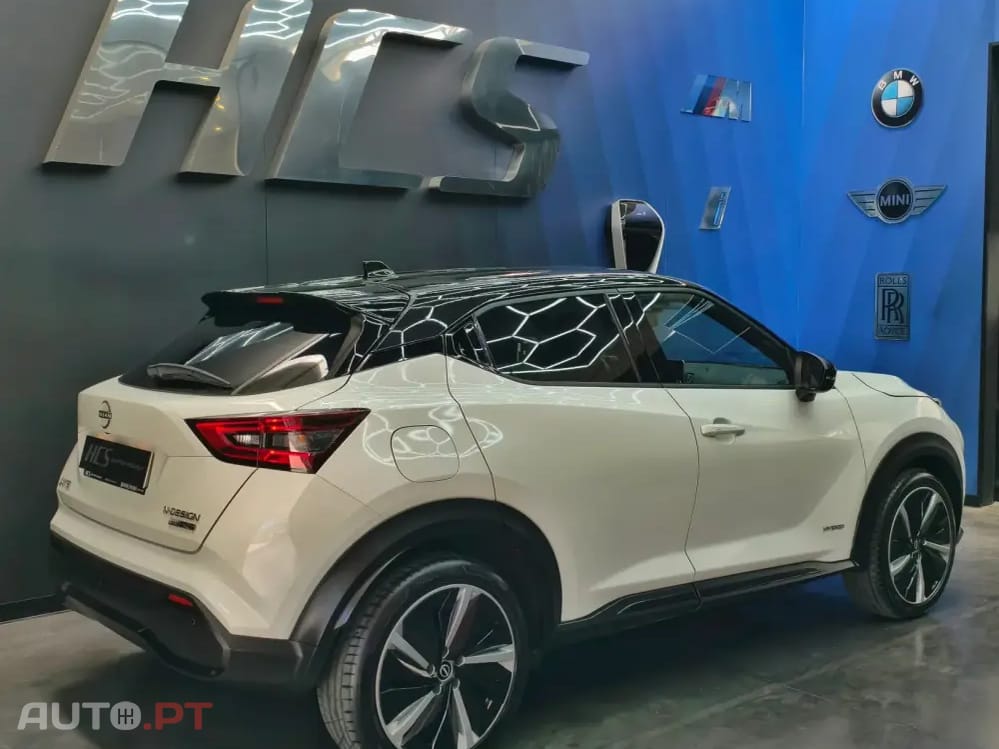 Nissan Juke 1.6 Hybrid N-Design Black