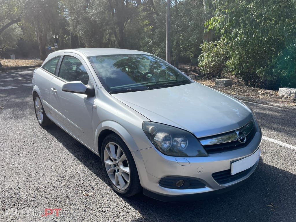 Opel Astra GTC 1.7 CDTi