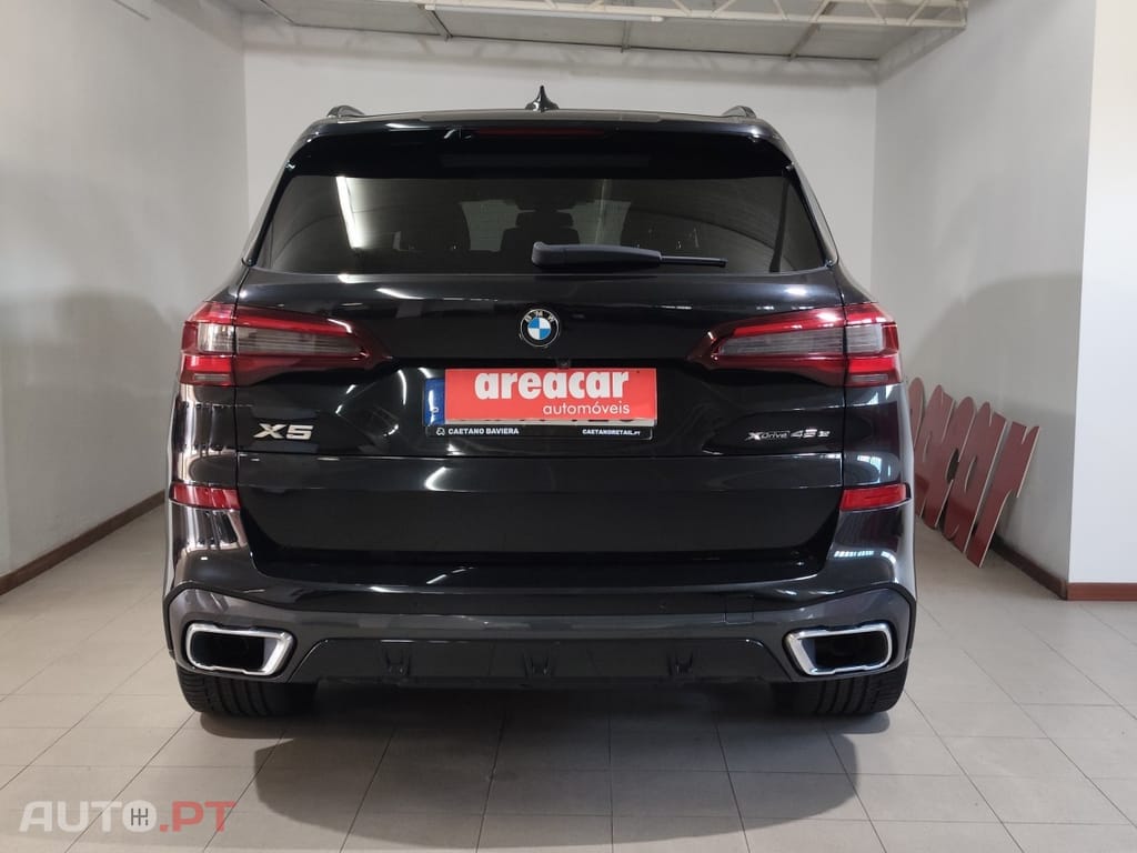 BMW X5 X5 XDrive 45e Pack M