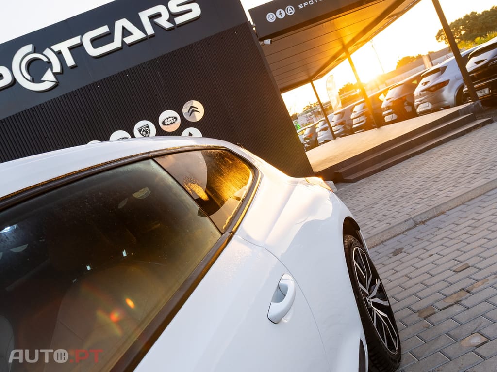 Volkswagen Scirocco 2.0 TDI Blue Motion Technologie Allstar