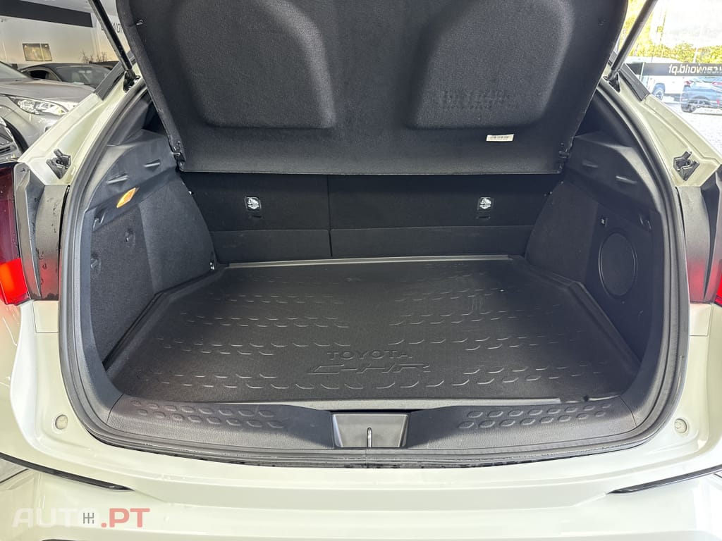 Toyota C-HR 2.0 Hybrid GR Sport