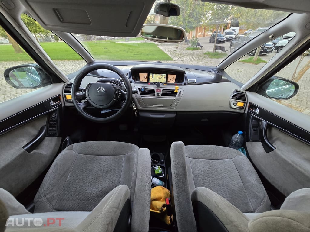 Citroen C4 Grand Picasso 1,6 HDi 110 Cv's EXCLUSIVE CX.AUTOMATICA E SEQUÊNCIAL