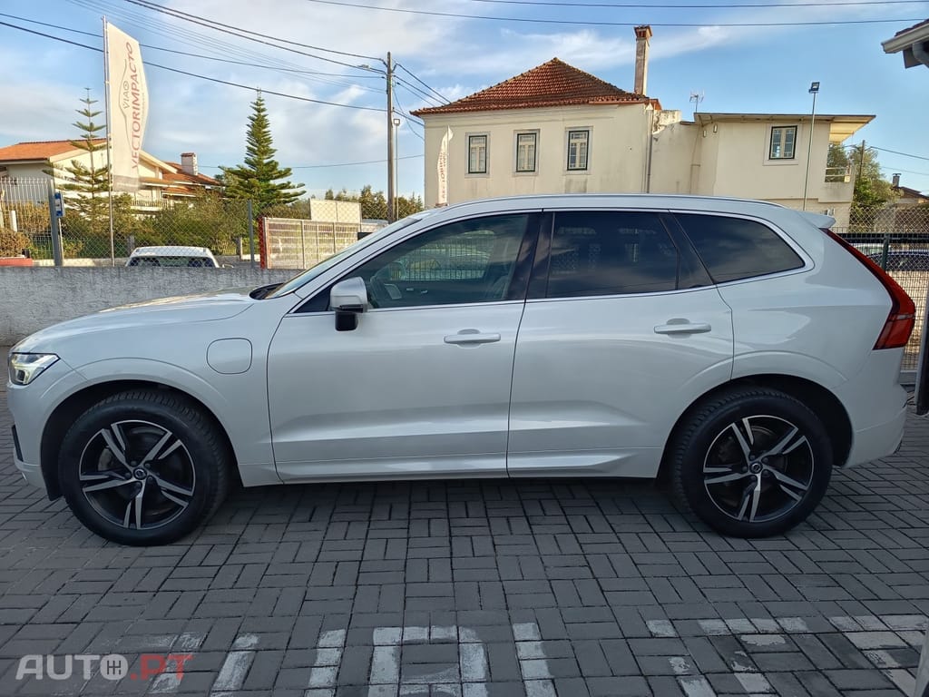 Volvo XC60 2.0 T8 PHEV R-Design AWD