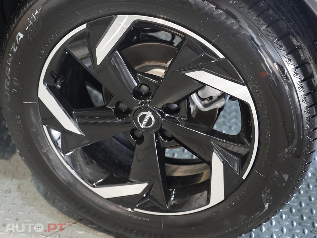 Nissan Juke 1.0 DIG-T Acenta