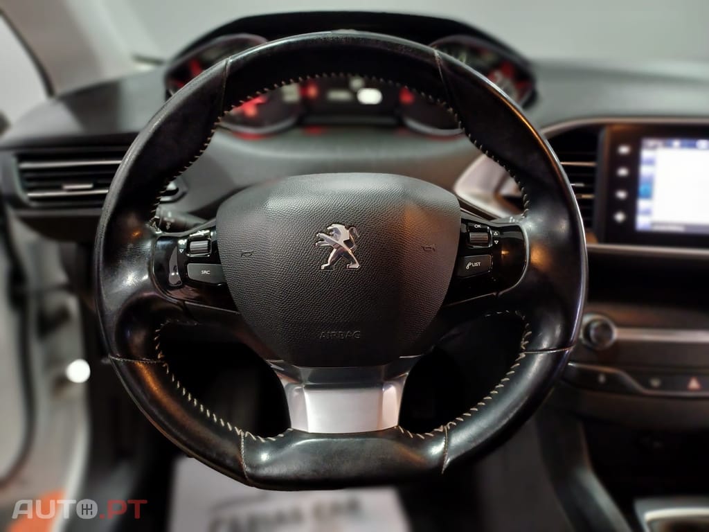 Peugeot 308 1.6 BlueHDi Allure