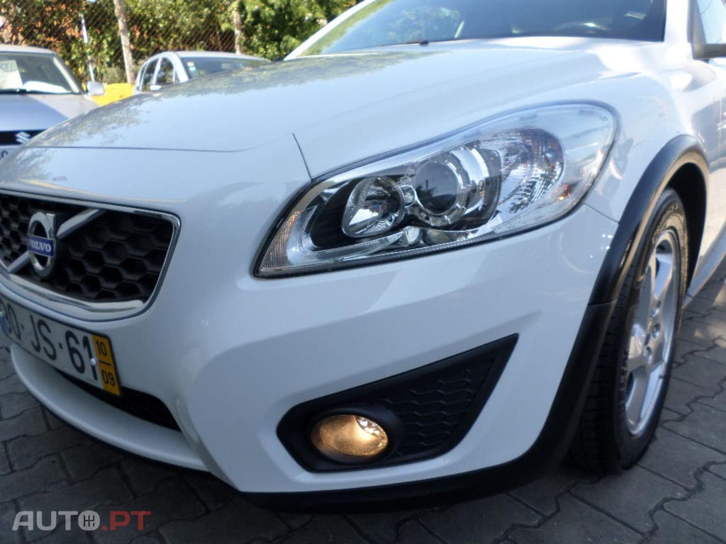 Volvo C30 1.6 D DRIVE KINETIC STAR-TOP 2010