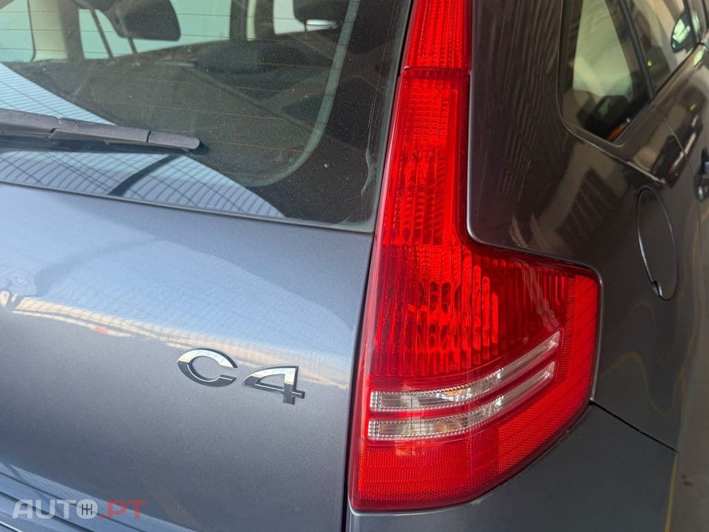 Citroen C4 1.6 HDi 110 SX