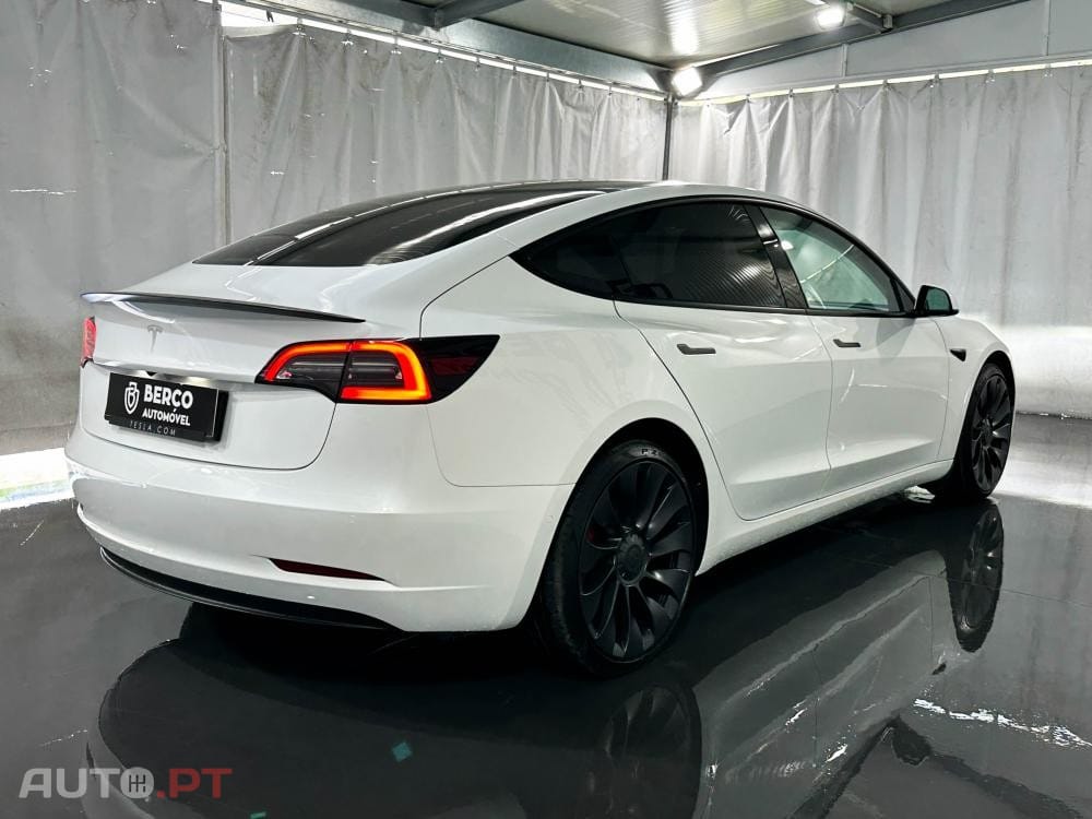 Tesla Model 3 Performance AWD