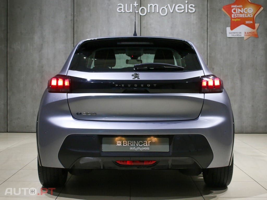Peugeot E-208 50 kWh Allure Pack