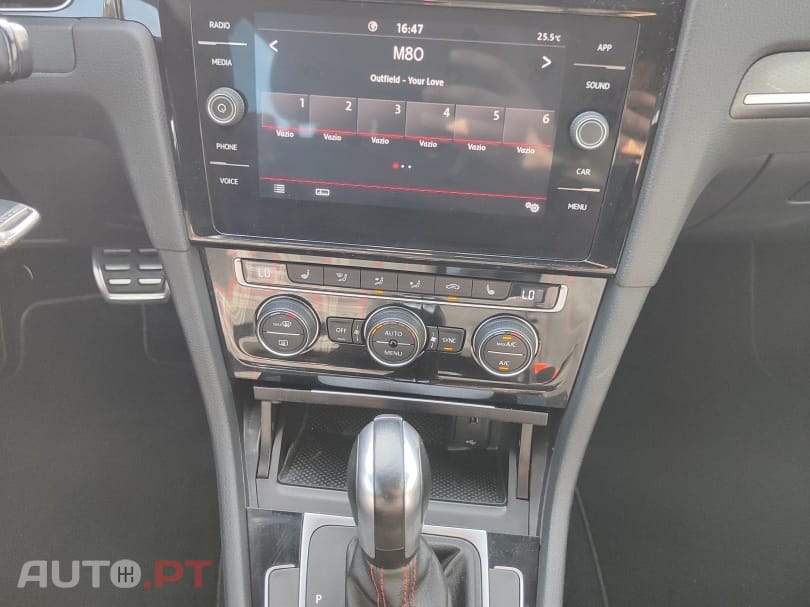 Volkswagen Golf 2.0 TSI GTI DSG