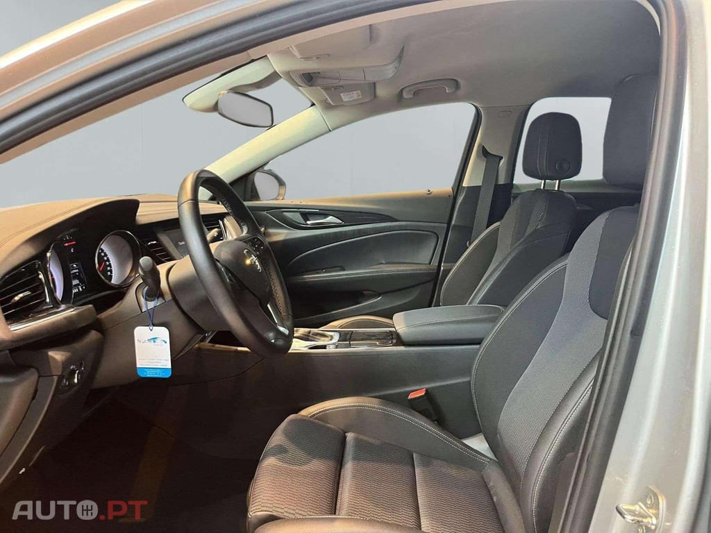 Opel Insignia 1.5  CDTI Elegance