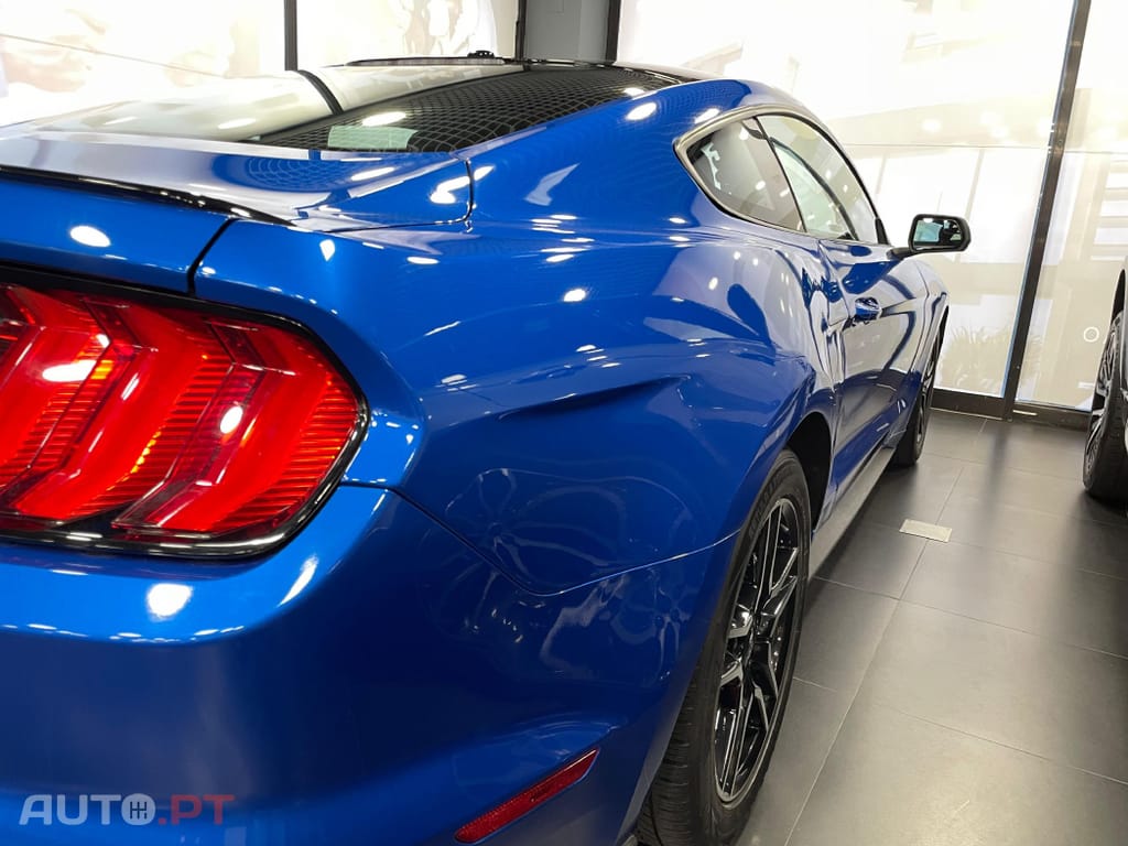 Ford Mustang 2.3 Ecoboost 