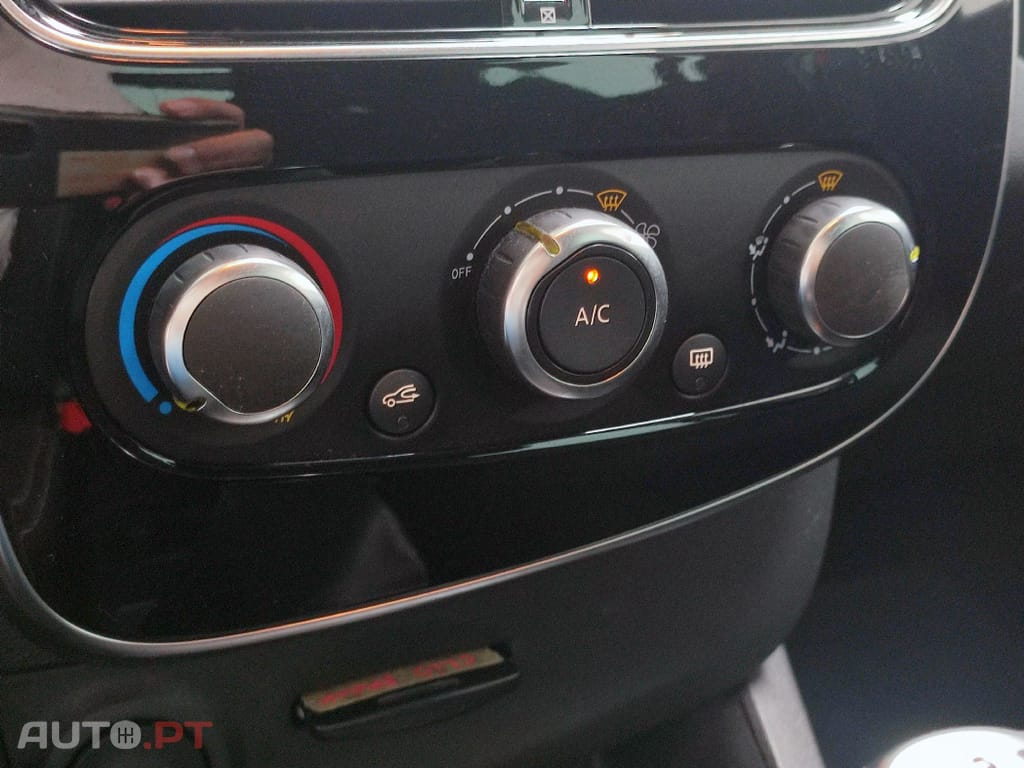 Renault Clio Limited
