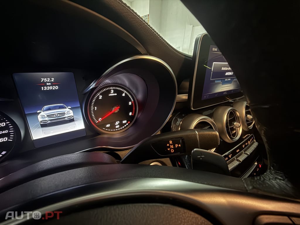 Mercedes-Benz C 220 (BlueTEC) d 7G-TRONIC AMG Line