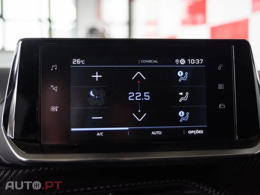 Peugeot 2008 PureTech 130 EAT8 Allure