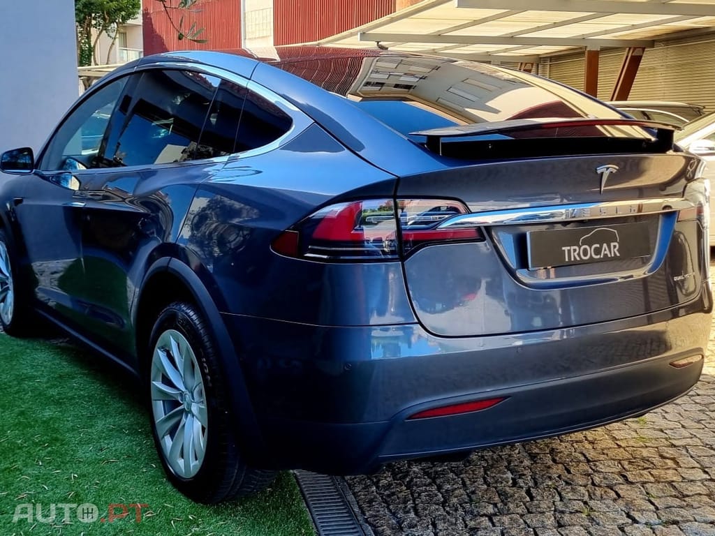 Tesla Model X Long Range