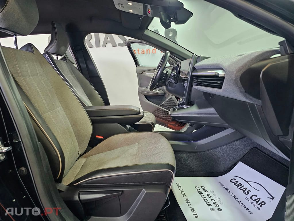 Renault Mégane E-Tech EV60 Techno Optimum Charge — fotografia 11