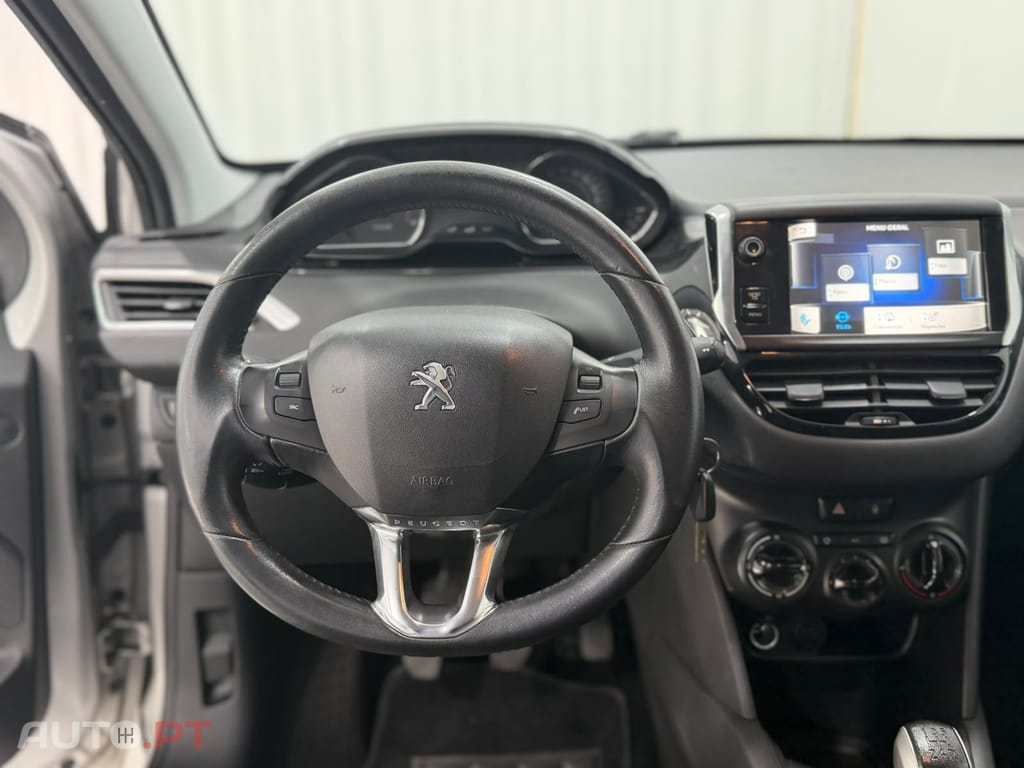 Peugeot 208 1.4 HDi Active