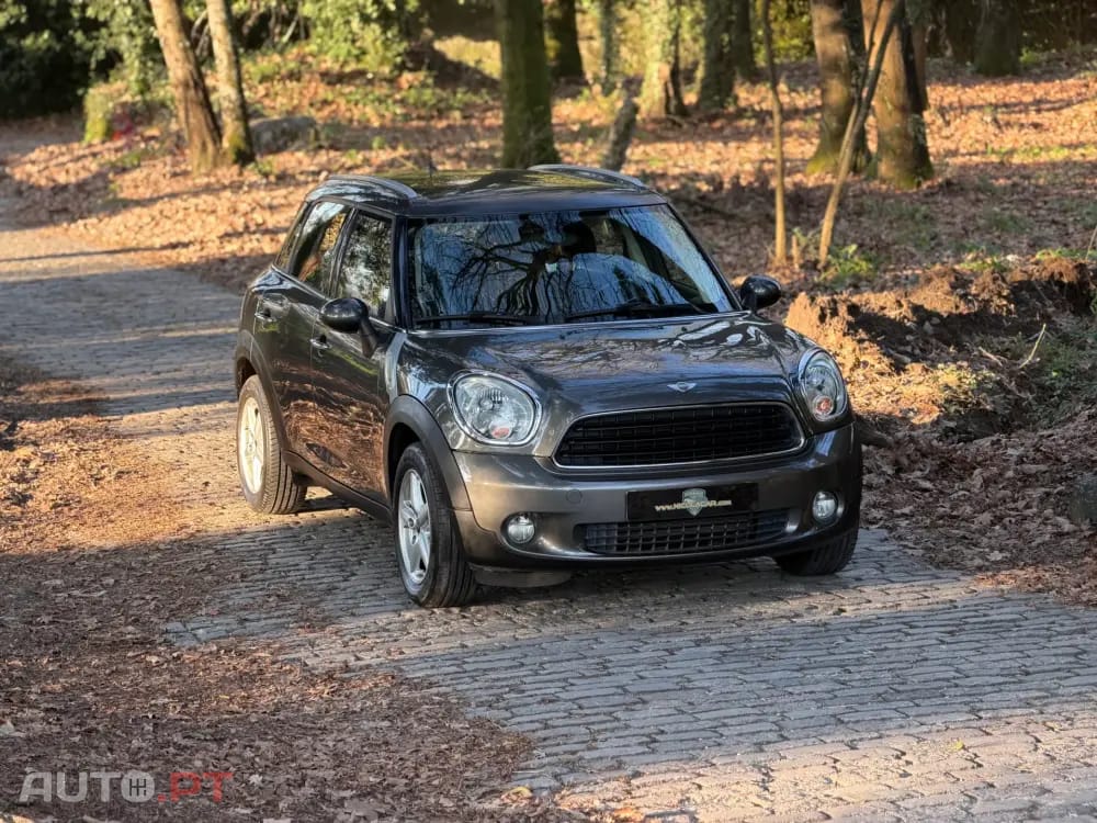 MINI Countryman One D