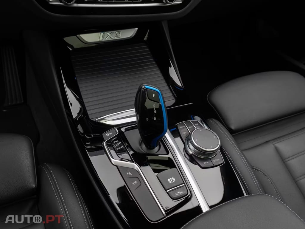 BMW iX3 I.V.A DEDUTIVEL Impressive 