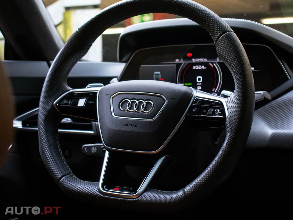 Audi RS E-Tron GT quattro