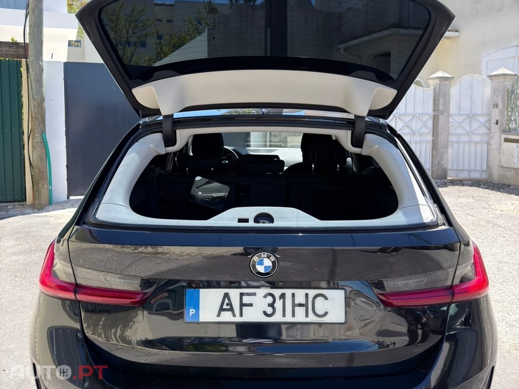 BMW 320 Touring Auto mild hybrid
