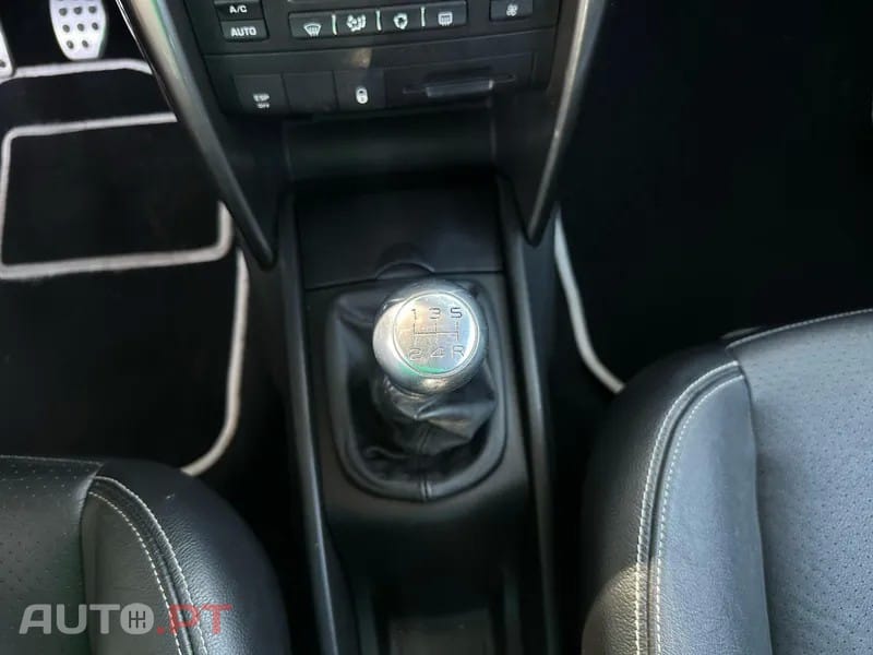 Peugeot 207 CC 1.6 VTi Active