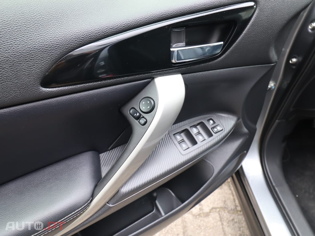 Mitsubishi Eclipse Cross 2.4 PHEV eMotion