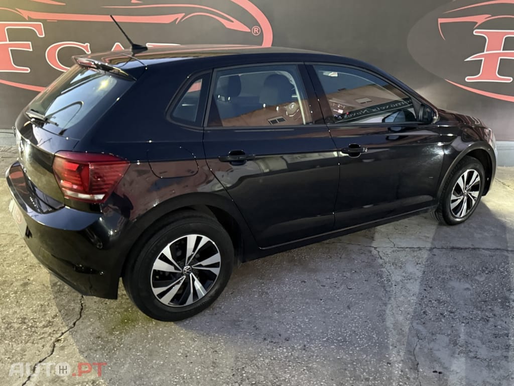 Volkswagen Polo 1.0 Confortline