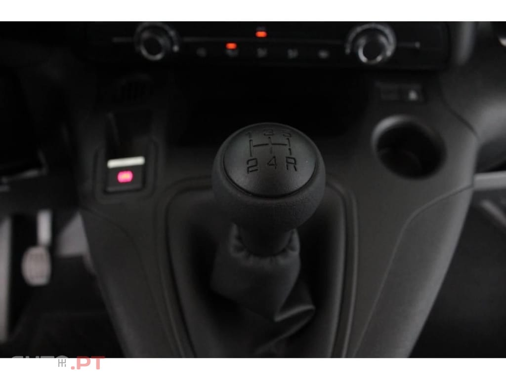 Citroen Berlingo 1.5 BlueHDi 100 S&S M Control I.V.A DEDUTÍVEL 