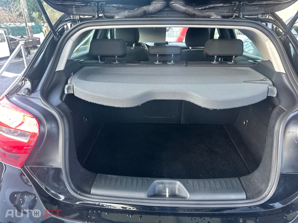 Mercedes-Benz A 180 d Fleet Pack Urban