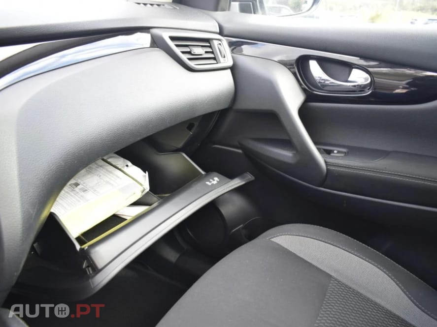 Nissan Qashqai 1.5 dCi N-Connecta Business