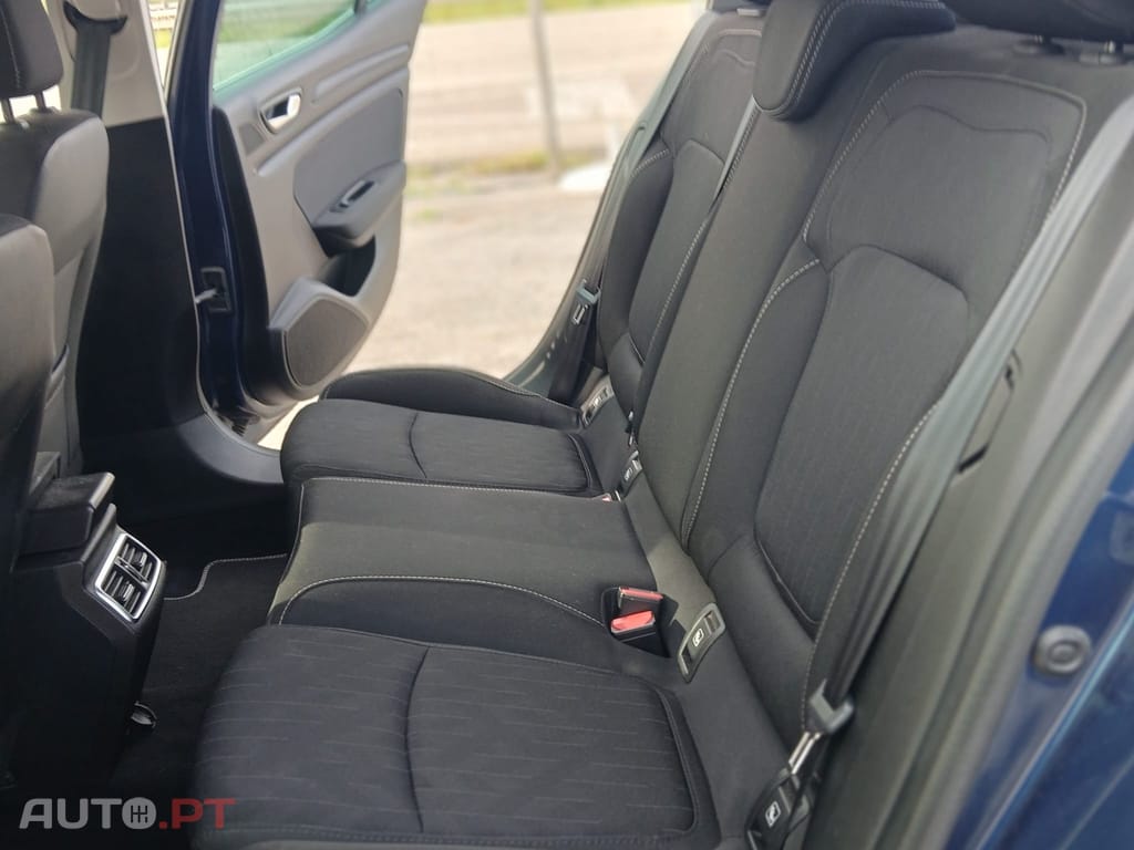 Renault Mégane MEGANE IV Hatchback 1.5 Blue DCI