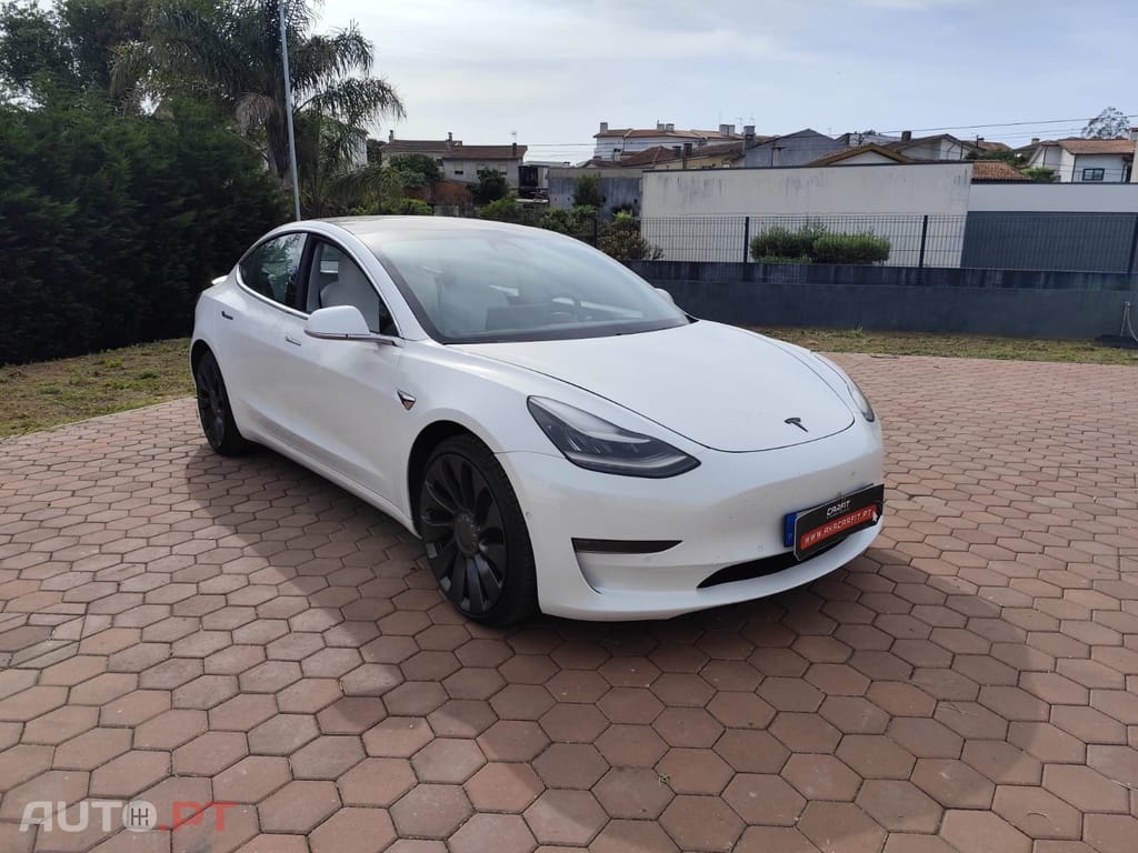 Tesla Model 3 Performance Dual Motor AWD