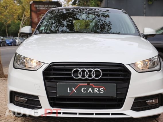 Audi A1 1.0 TFSI S-line