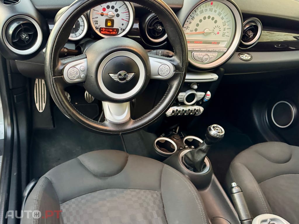 MINI Cabrio Cooper S