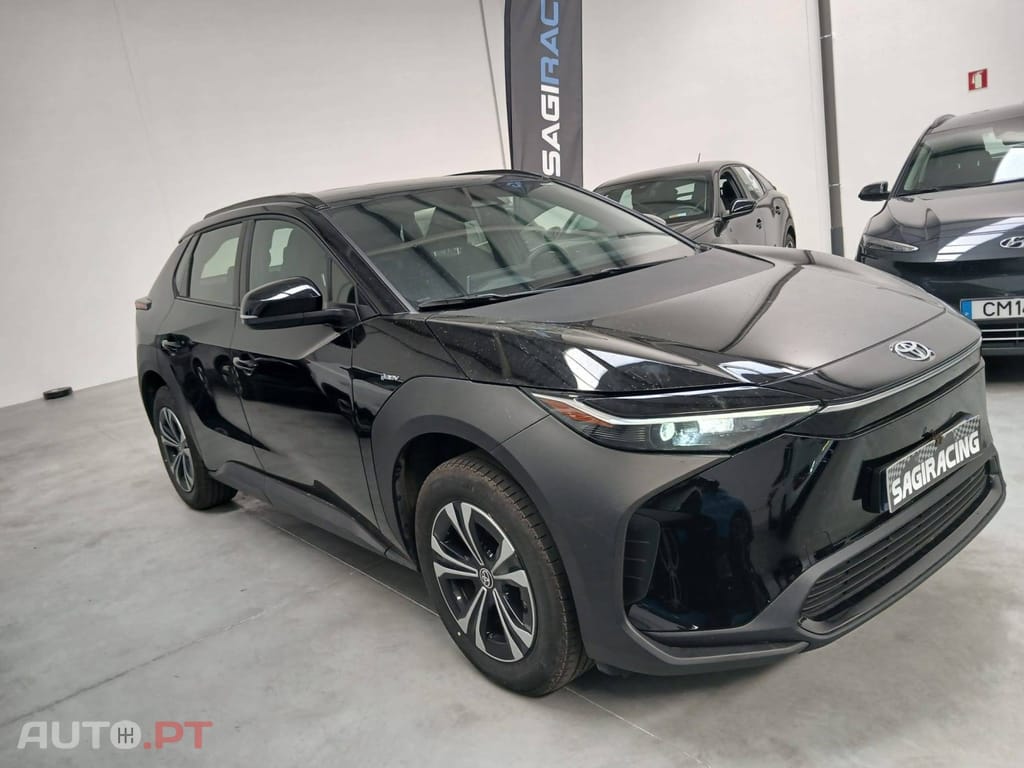 Toyota bZ4X 71,4 kWh Exclusive