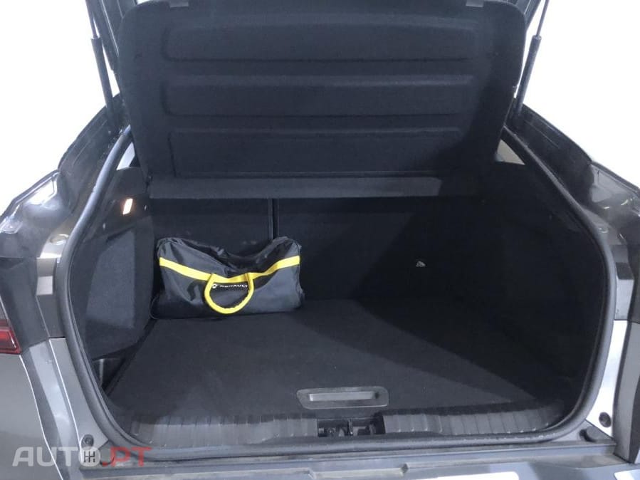 Renault Arkana 1.6 E-Tech Full Hybrid Evolution