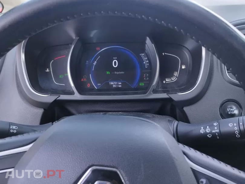 Renault Grand Scénic BLUE dCi 120 BLACK EDITION