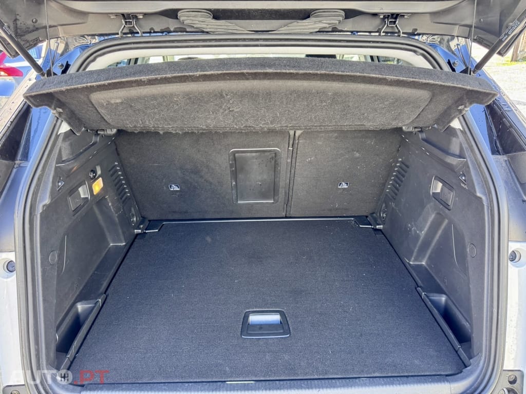 Peugeot 3008 BlueHDi 130 Stop & Start Crossway