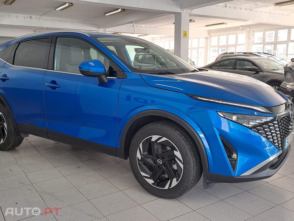 Nissan Qashqai 1.3 DIG-T N-Connecta LED