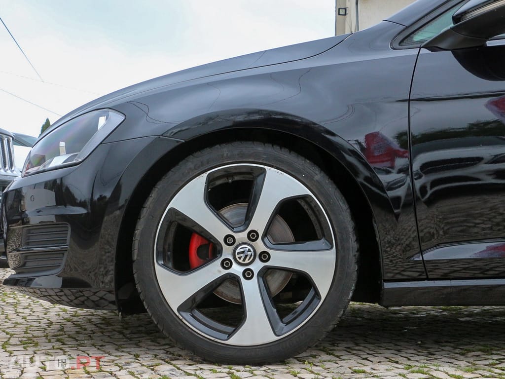 Volkswagen Golf 1.6 TDi Confortline
