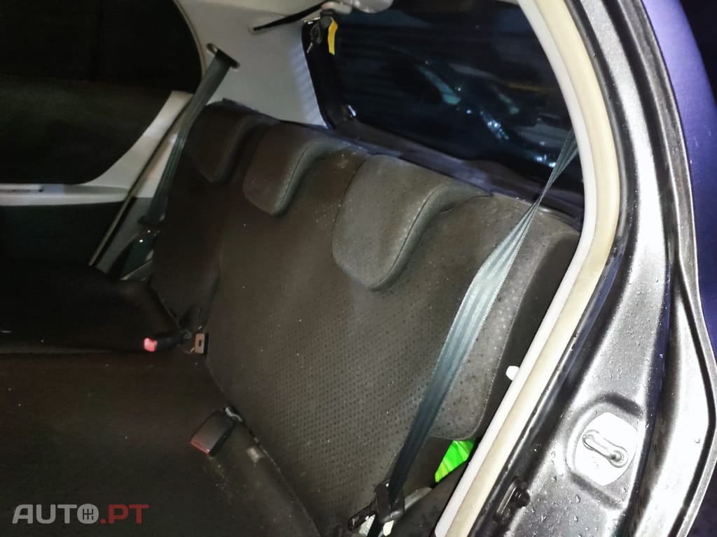 Toyota Yaris Hatchback