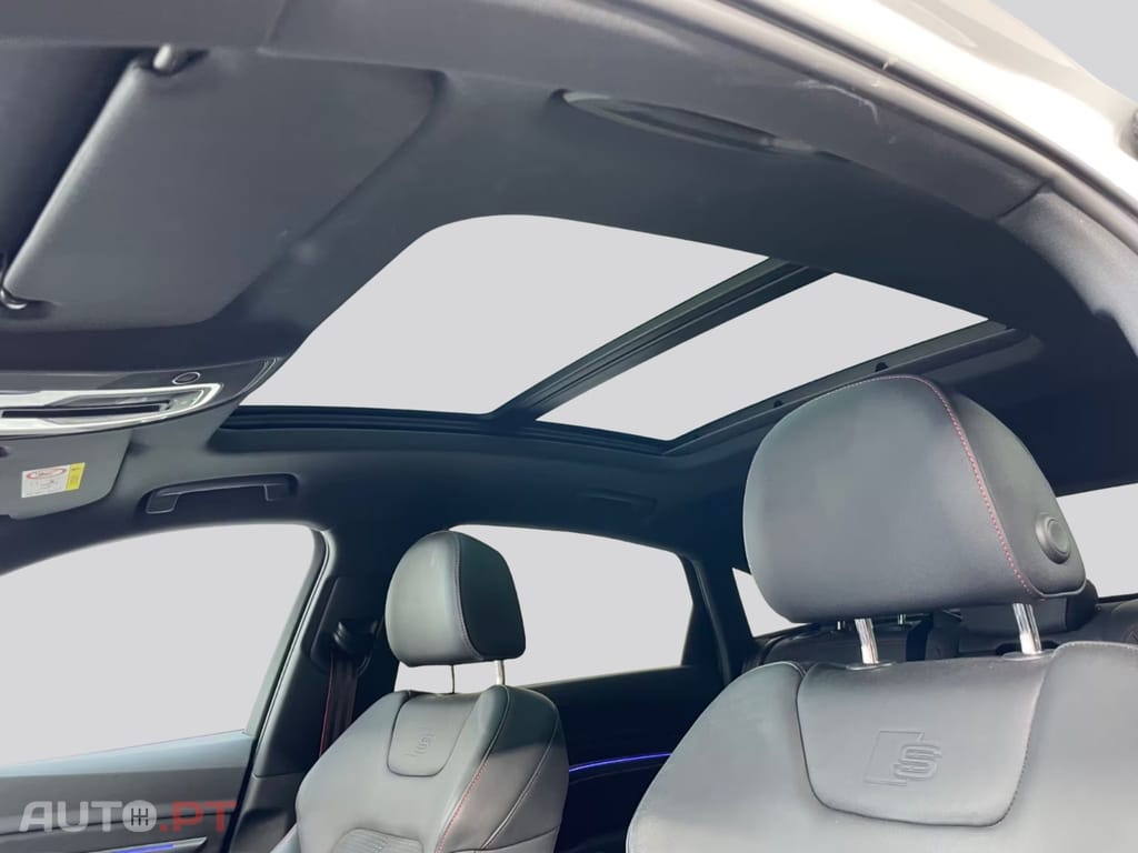 Audi Q8 E-Tron 50 quattro Edition