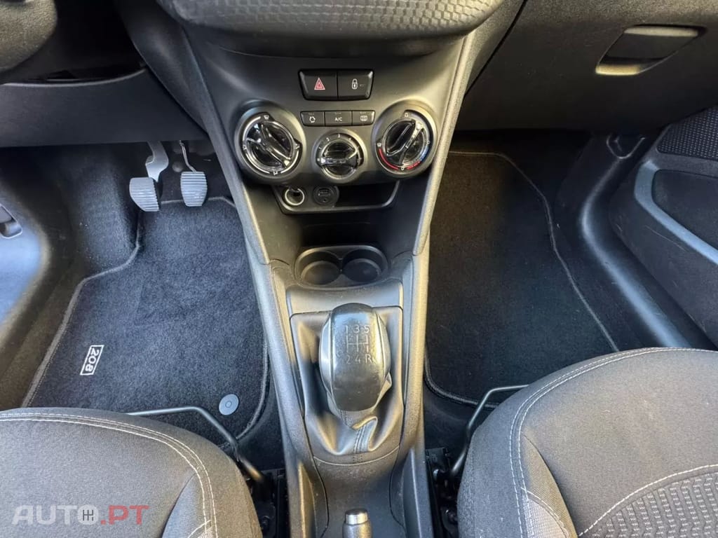 Peugeot 208 1.2 PureTech Style