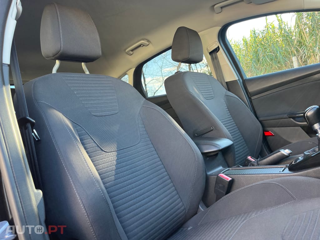 Ford Focus 1.0 SCTi Titanium
