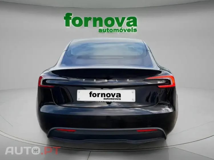 Tesla Model 3 Tração Traseira Premium