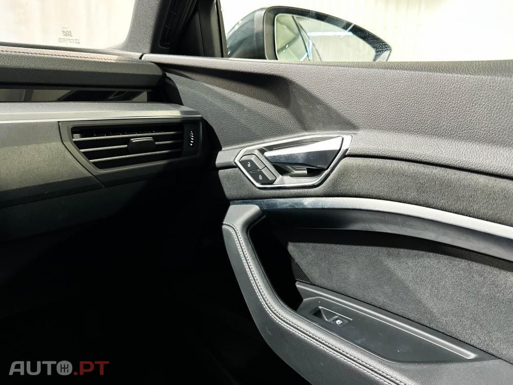Audi E-Tron 55 quattro S line