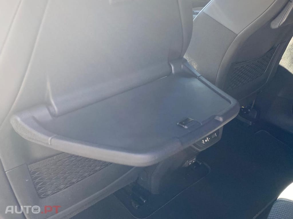 Peugeot 5008 GT 1.2 PureTech 130hp