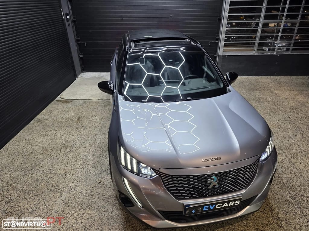 Peugeot E-2008 GT Pack